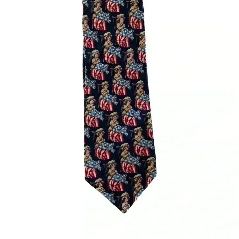 Museum Artifacts Betsy Ross Silk Tie